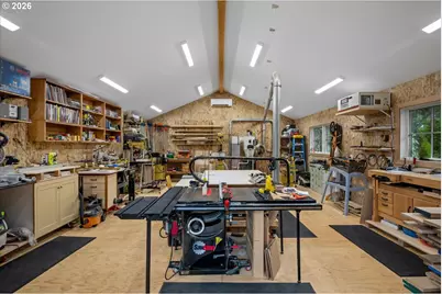 9792 SW Arborcrest Way, Portland, OR 97225 - Photo 43