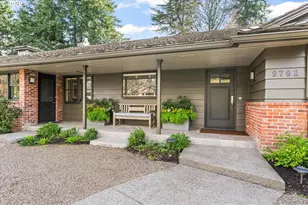 9792 SW Arborcrest Way, Portland, OR 97225 - Photo 3