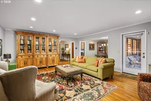 9792 SW Arborcrest Way, Portland, OR 97225 - Photo 7