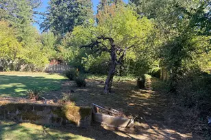 9052 SW 26th Ave, Portland, OR 97219 - Photo 5