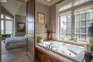 2650 Lorinda Ln, West Linn, OR 97068 - Photo 37