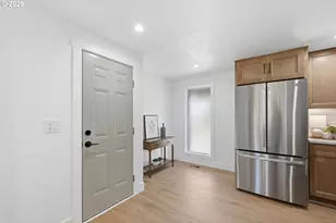 2453 37th St, Springfield, OR 97477 - Photo 15