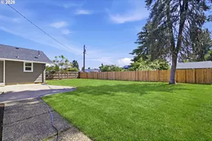 2453 37th St, Springfield, OR 97477 - Photo 43