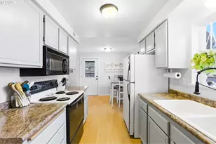 4776 Marshall Ave, Eugene, OR 97402 - Photo 13