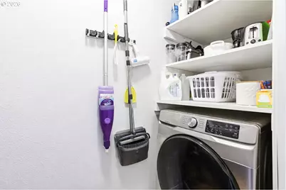 4776 Marshall Ave, Eugene, OR 97402 - Photo 29