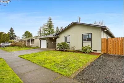 4776 Marshall Ave, Eugene, OR 97402 - Photo 3