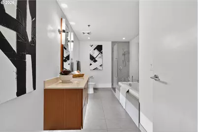 1260 NW Naito Pkwy #908B, Portland, OR 97209 - Photo 23