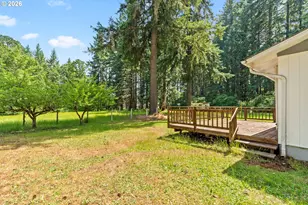 23560 Suttle Rd, Veneta, OR 97487 - Photo 9