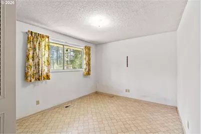 23560 Suttle Rd, Veneta, OR 97487 - Photo 29