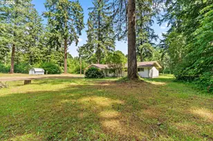 23560 Suttle Rd, Veneta, OR 97487 - Photo 7