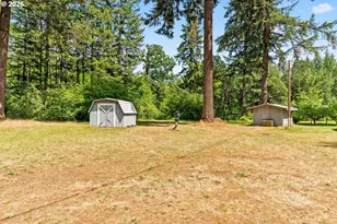23560 Suttle Rd, Veneta, OR 97487 - Photo 5