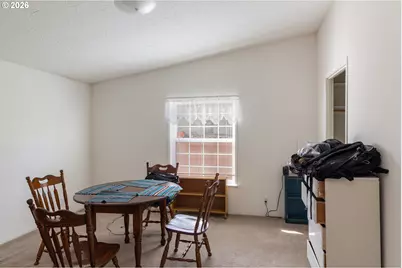 1325 SW 16th Pl, Hermiston, OR 97838 - Photo 13
