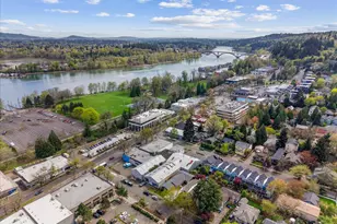 604 S Vermont St, Portland, OR 97219 - Photo 39