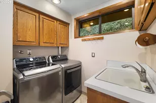 1901 NW Couch St, Camas, WA 98607 - Photo 19
