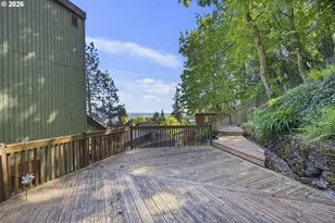 1901 NW Couch St, Camas, WA 98607 - Photo 45