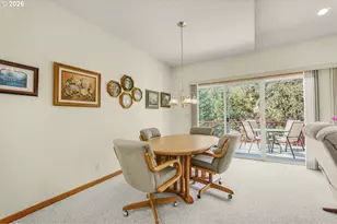 560 NW Rachel Lynn Wy, Roseburg, OR 97471 - Photo 9