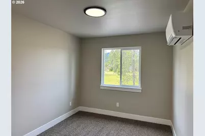 240 Miller St, Sutherlin, OR 97479 - Photo 35