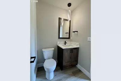 240 Miller St, Sutherlin, OR 97479 - Photo 25