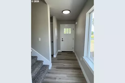 240 Miller St, Sutherlin, OR 97479 - Photo 11