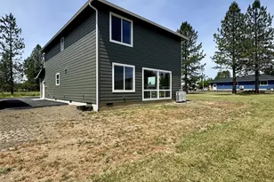 240 Miller St, Sutherlin, OR 97479 - Photo 7
