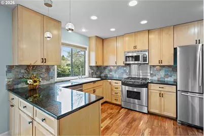 32540 SW Lake Point Ct, Wilsonville, OR 97070 - Photo 19