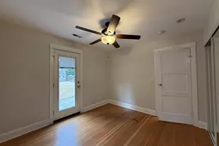 9242 SE Harrison St, Portland, OR 97216 - Photo 15