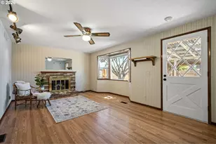1004 Saville Ave, Eugene, OR 97404 - Photo 15