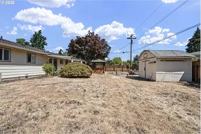 1004 Saville Ave, Eugene, OR 97404 - Photo 37