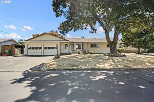 1004 Saville Ave, Eugene, OR 97404 - Photo 1