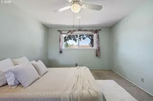 1004 Saville Ave, Eugene, OR 97404 - Photo 19