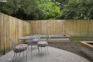 7137 NE Jessup Ct, Portland, OR 97218 - Photo 29
