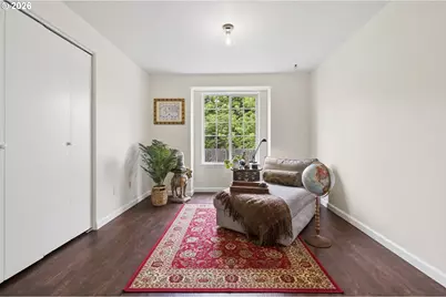 7137 NE Jessup Ct, Portland, OR 97218 - Photo 17