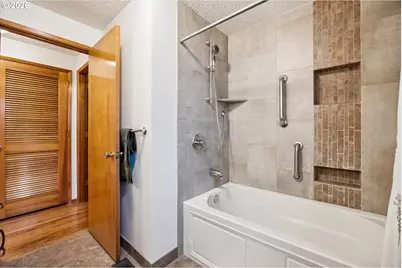 4160 SE Harvey St, Milwaukie, OR 97222 - Photo 11