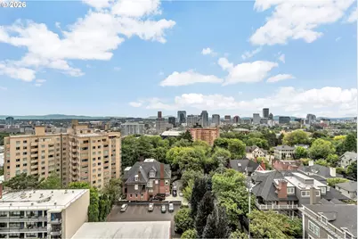 2211 SW Park Pl #204, Portland, OR 97205 - Photo 35