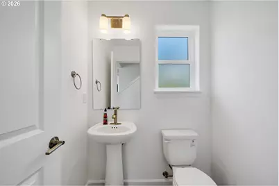 8970 7th St, Bay City, OR 97107 - Photo 21