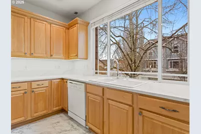 8721 NE 17th St, Vancouver, WA 98664 - Photo 15