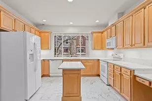 8721 NE 17th St, Vancouver, WA 98664 - Photo 11