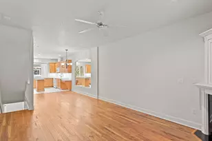 8721 NE 17th St, Vancouver, WA 98664 - Photo 3