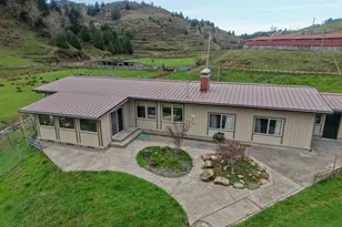 70033 Larsen Ranch Rd, North Bend, OR 97459 - Photo 41