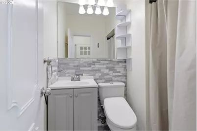 211 Sunset Ave, Keizer, OR 97303 - Photo 17