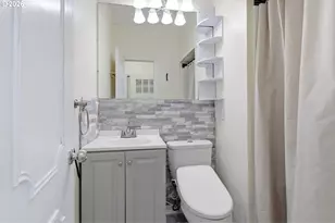 211 Sunset Ave, Keizer, OR 97303 - Photo 17