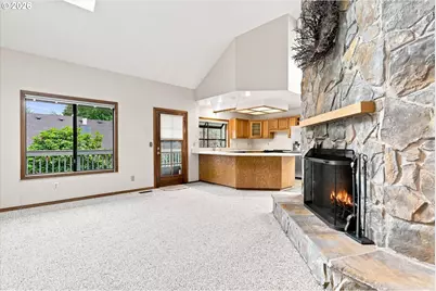 6700 SW Juniper Ter, Beaverton, OR 97008 - Photo 5