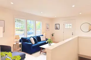3564 NE Mathison Pl, Portland, OR 97212 - Photo 7