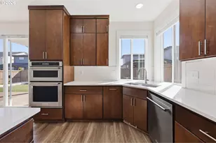 4118 SE 70th Ave, Hillsboro, OR 97123 - Photo 5