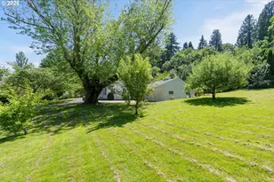 11385 S Riverwood Rd, Portland, OR 97219 - Photo 15