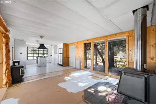 12400 SE Cotton Tail Ln, Prineville, OR 97754 - Photo 25
