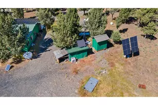 12400 SE Cotton Tail Ln, Prineville, OR 97754 - Photo 35