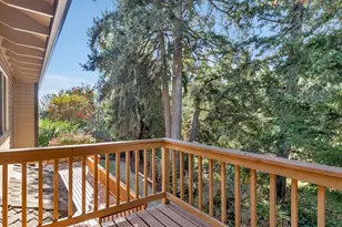8445 SW Maverick Pl, Beaverton, OR 97008 - Photo 41