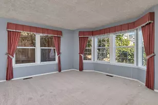 8445 SW Maverick Pl, Beaverton, OR 97008 - Photo 7