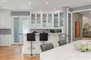 4221 SW Selling Ct, Portland, OR 97221 - Photo 17